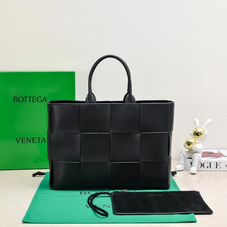 Small black/black